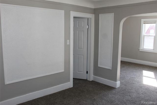 15716 Kentucky Street, Detroit, MI 48238