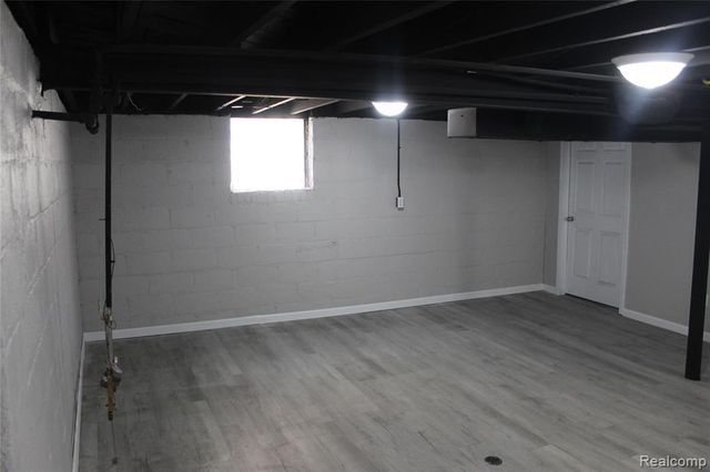 15716 Kentucky Street, Detroit, MI 48238