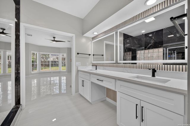 1145 Mesa Blanca, San Antonio, TX 78248