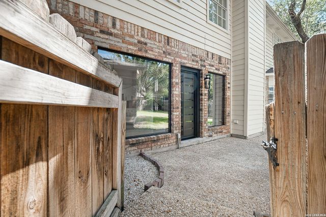 1145 Mesa Blanca, San Antonio, TX 78248