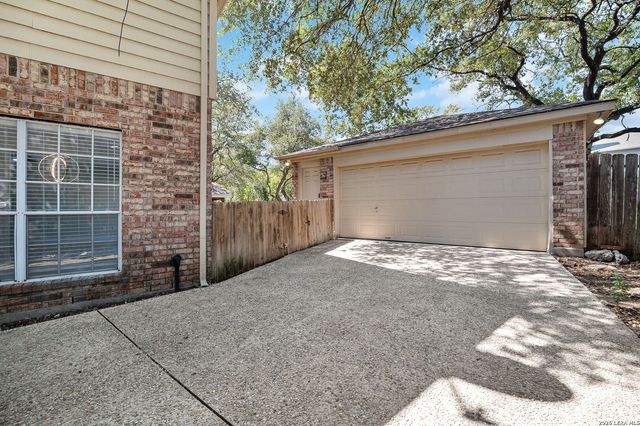 1145 Mesa Blanca, San Antonio, TX 78248