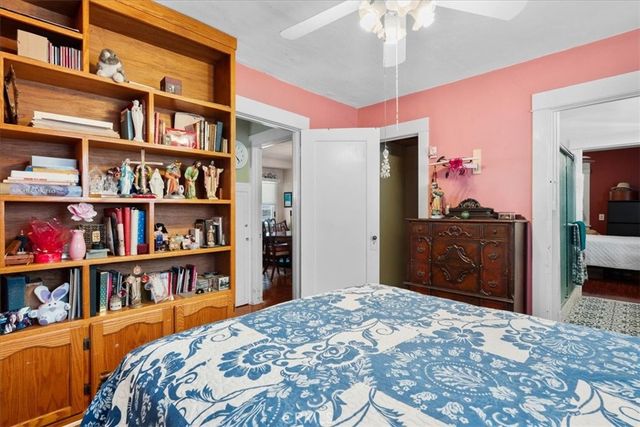 7715 Whitsett, Los Angeles, CA 90001