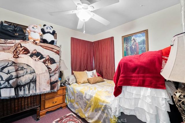 7715 Whitsett, Los Angeles, CA 90001