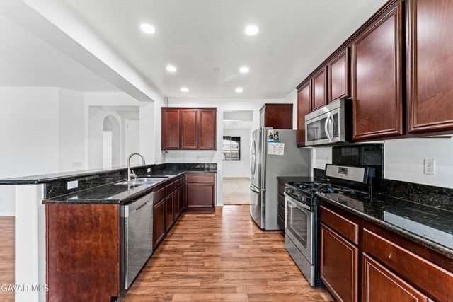 3407 Arrowhead Court, Rosamond, CA 93560