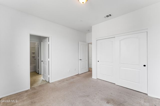 3407 Arrowhead Court, Rosamond, CA 93560
