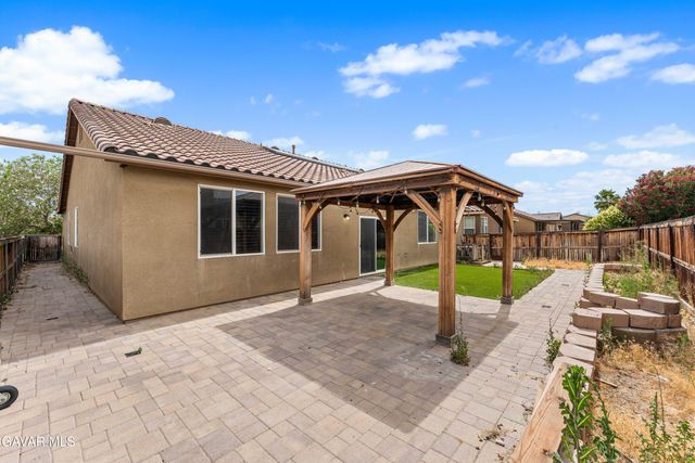 3407 Arrowhead Court, Rosamond, CA 93560
