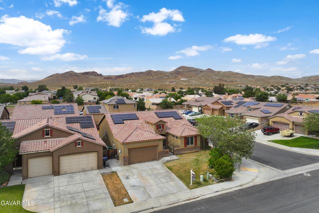 3407 Arrowhead Court, Rosamond, CA 93560