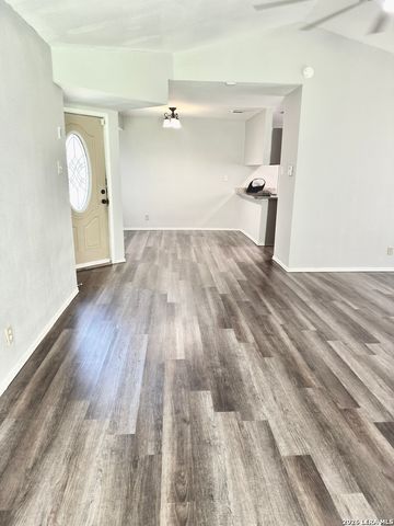 13066 Feather Ridge, San Antonio, TX 78233