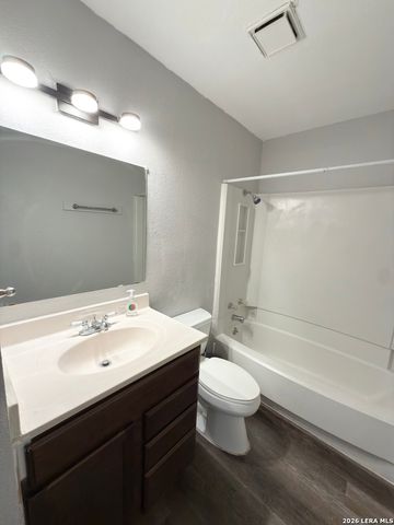 13066 Feather Ridge, San Antonio, TX 78233