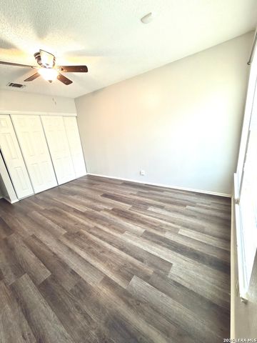 13066 Feather Ridge, San Antonio, TX 78233