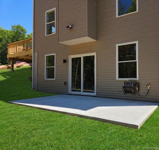 1025 Pine Kill Road, Wurtsboro, NY 12790