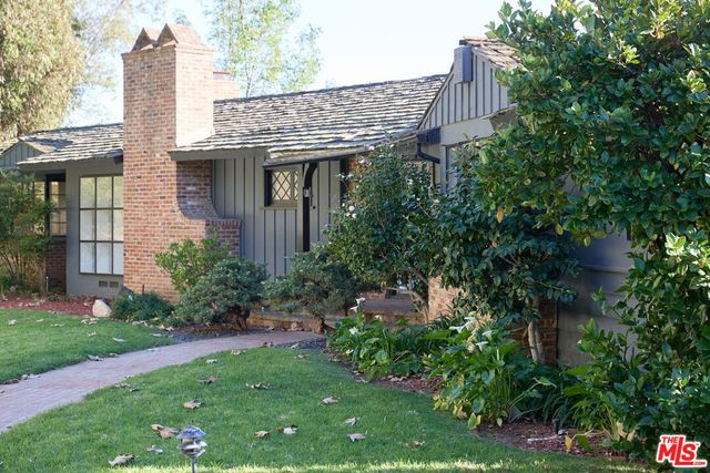 11222 Bellagio Road, Los Angeles, CA 90049