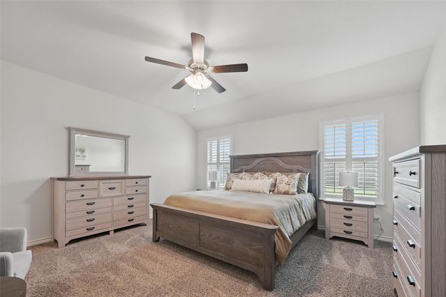 312 Duke Court, Fate, TX 75189