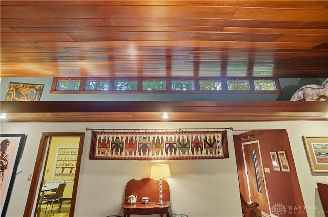 440 N Broadmoor Boulevard, Springfield, OH 45504