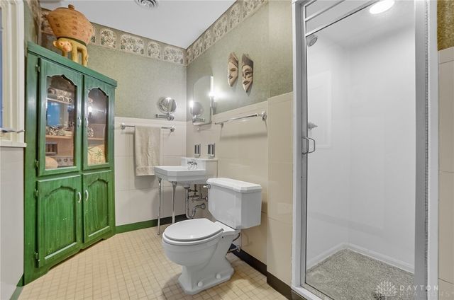 440 N Broadmoor Boulevard, Springfield, OH 45504