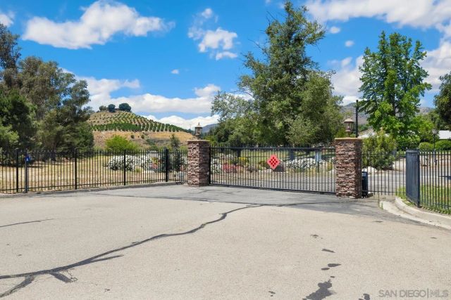 15406 Happy Hollow, Pauma Valley, CA 92061