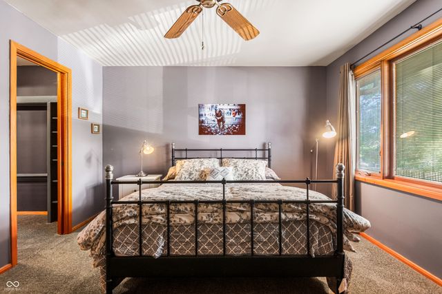 3187 Sycamore Drive, Columbus, IN 47203