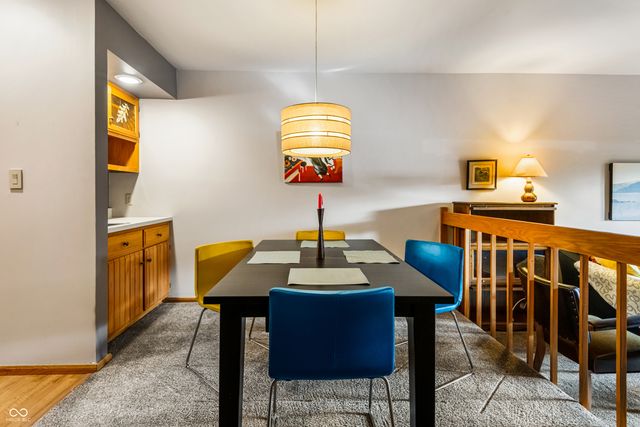 3187 Sycamore Drive, Columbus, IN 47203