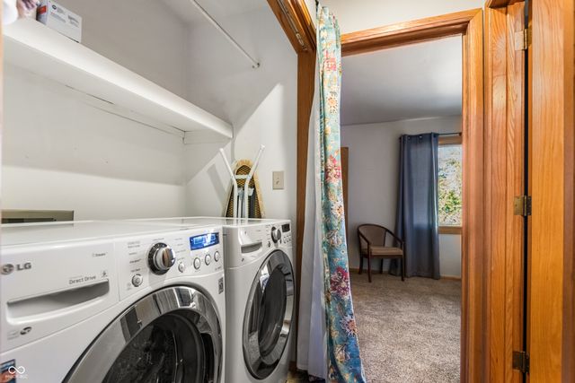 3187 Sycamore Drive, Columbus, IN 47203