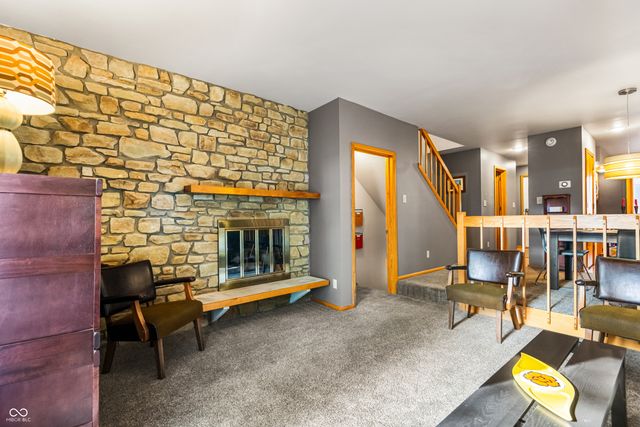 3187 Sycamore Drive, Columbus, IN 47203