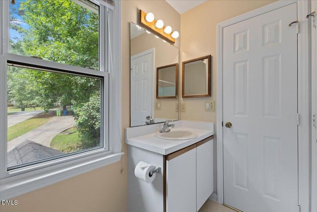 5112 Simmons Branch Trail, Raleigh, NC 27606