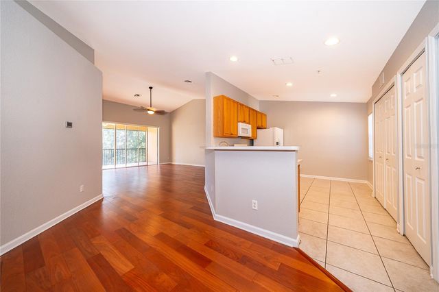 6440 AXEITOS TERRACE 108, Orlando, FL 32835