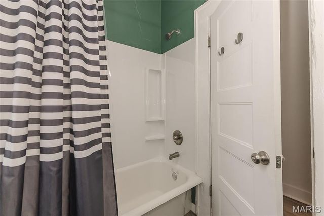 3342 Illinois Avenue, St Louis, MO 63118