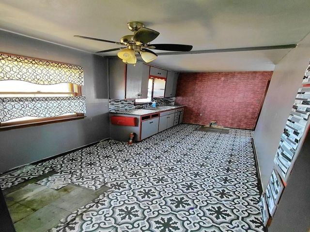 2721 N 31st Street, Kansas City, KS 66104