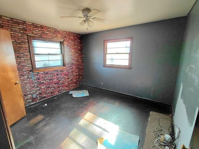 2721 N 31st Street, Kansas City, KS 66104