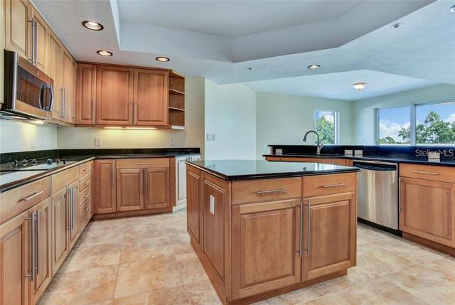 3507 BAYSHORE BOULEVARD 303, Tampa, FL 33629