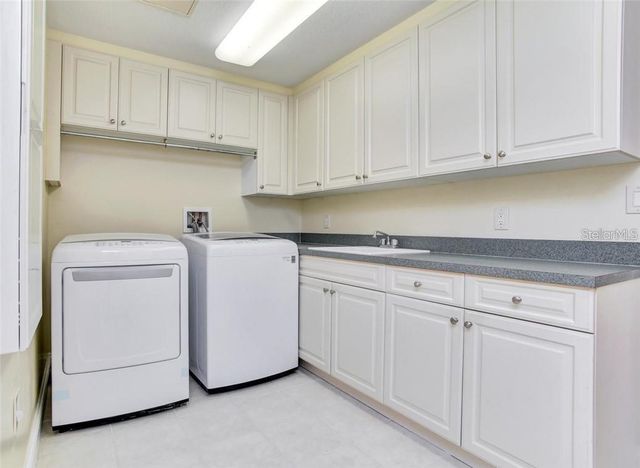 3507 BAYSHORE BOULEVARD 303, Tampa, FL 33629