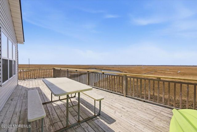 202 S Creek Drive, West Creek, NJ 08092
