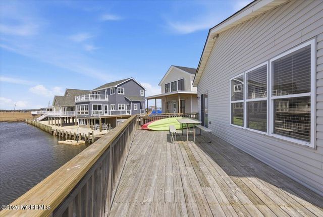 202 S Creek Drive, West Creek, NJ 08092