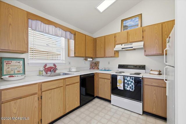 202 S Creek Drive, West Creek, NJ 08092