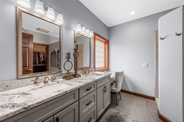 4120 Fox Hollow Court, Marion, IA 52302