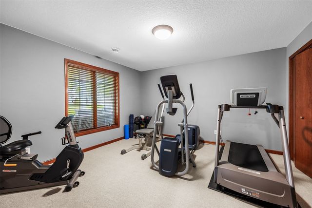 4120 Fox Hollow Court, Marion, IA 52302