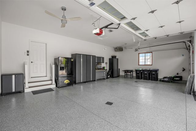 4120 Fox Hollow Court, Marion, IA 52302