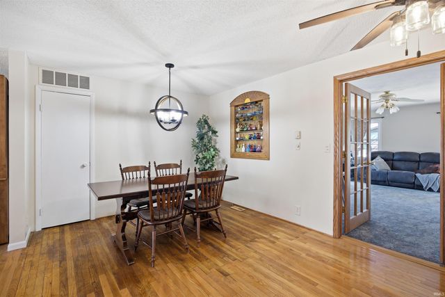 1302 N Forest Avenue, Muncie, IN 47304