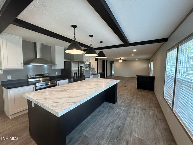 1040 Yellow Springs Road, Midway, TN 37809