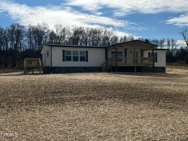 1040 Yellow Springs Road, Midway, TN 37809