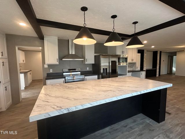 1040 Yellow Springs Road, Midway, TN 37809