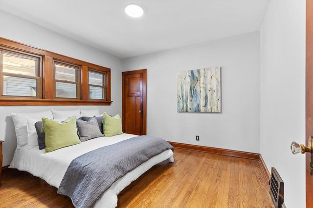 4265 N 29th STREET, Milwaukee, WI 53216