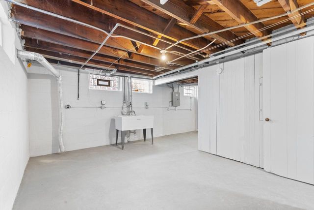 4265 N 29th STREET, Milwaukee, WI 53216