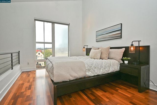 675 675 8Th Street 15, Oakland, CA 94607