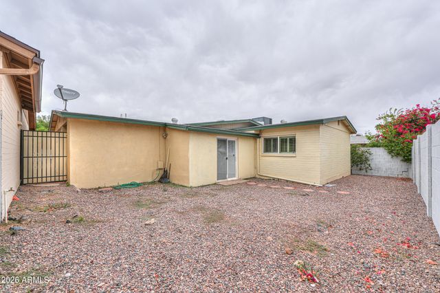 2139 E BETTY ELYSE Lane, Phoenix, AZ 85022