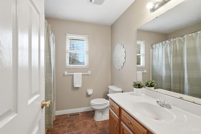 3559 Dunlop Court, Mason, OH 45040