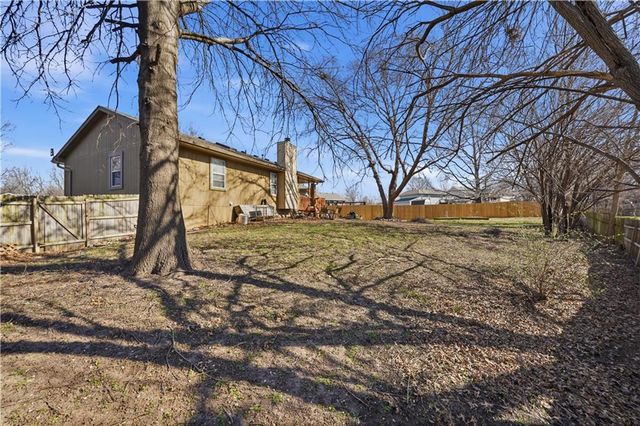 1505 Emerald Circle, Kearney, MO 64060