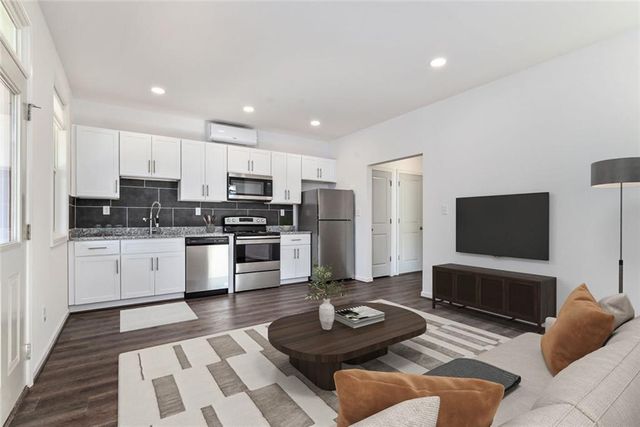 1060 Grant SE Way A, Atlanta, GA 30315