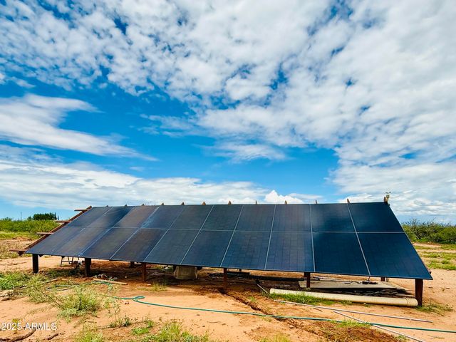 8127 E Chippewa Street, Hereford, AZ 85615