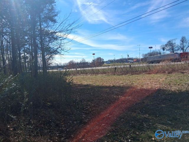 *** Lakeview Drive, Athens, AL 35611